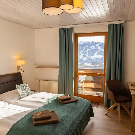 Dachsteinhof 3*