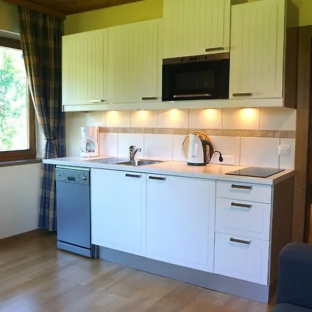 Konukevi Dachsteinhof 3*