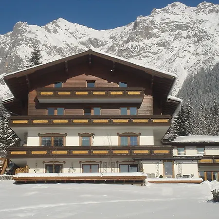 Konukevi Dachsteinhof