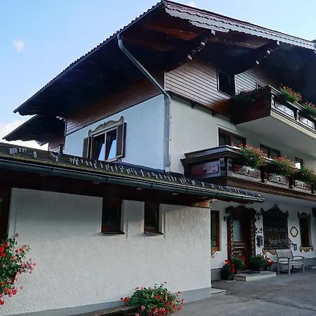 Dachsteinhof 3*